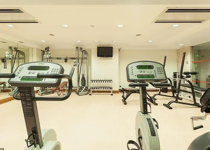 ホテル マーキス デ ポンバル