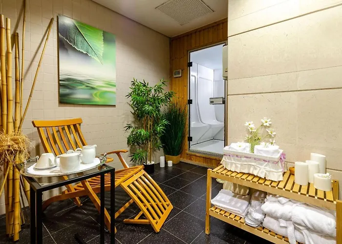 マーキス デ ポンバル ホテル