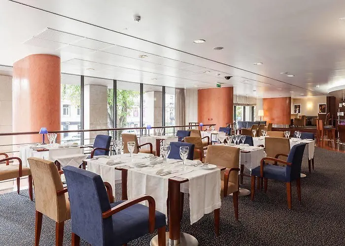 マーキス デ ポンバル 4*