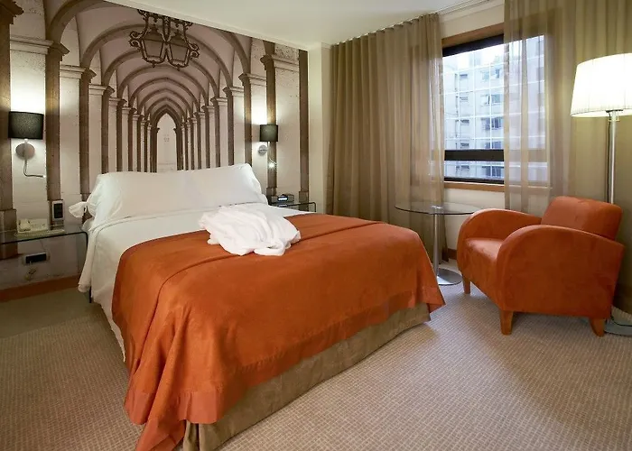 Hotel Marques De Pombal 4*