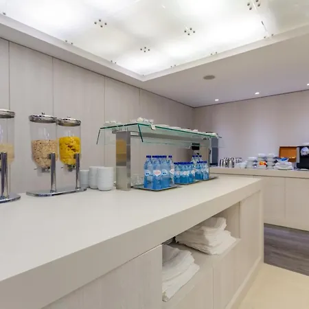 Marques De Pombal מלון 4*