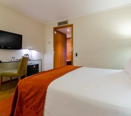 Marques De Pombal מלון 4*