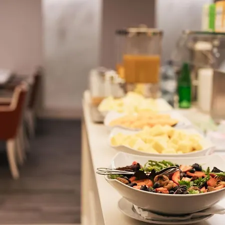 מלון Marques De Pombal