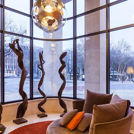 מלון Marques De Pombal