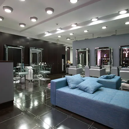 מלון Marques De Pombal 4*