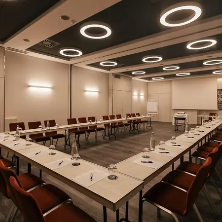 Marques De Pombal מלון ליסבון