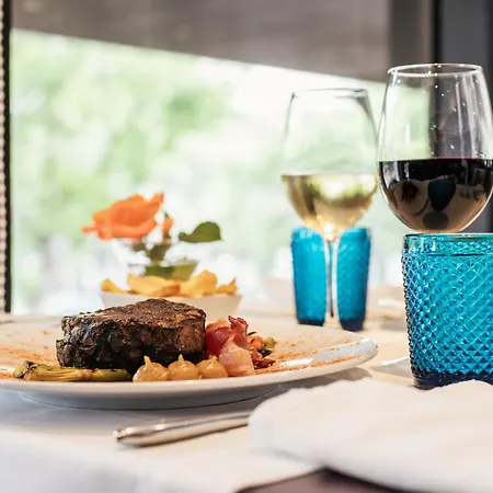 Hotel Marques De Pombal 4*